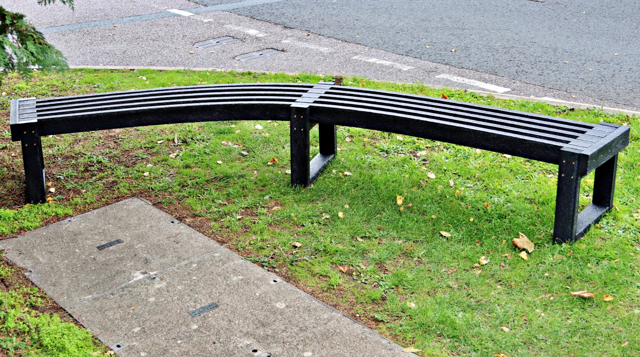Black atlantic bench (1)