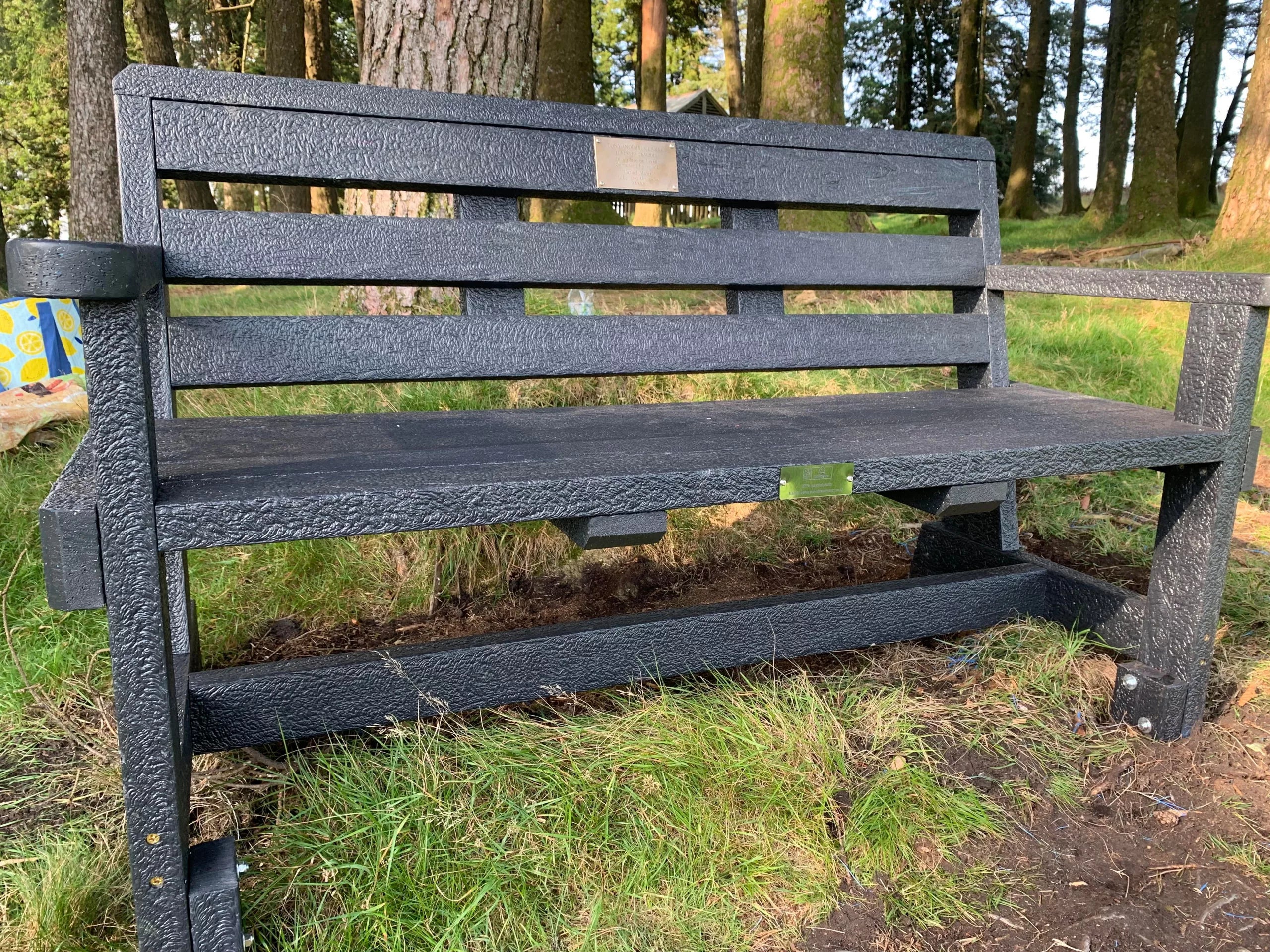 4" x 3" Rectangular solid brass engraved nameplate. Personalised engraved memorial plaque on our 100% recycled plastic falmouth park memorial bench