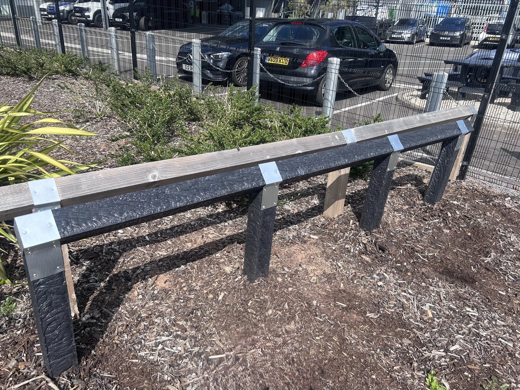 Knee Rail fencing made from 100% recycled plastic 90mm x 90mm posts sustainable maintenance-free