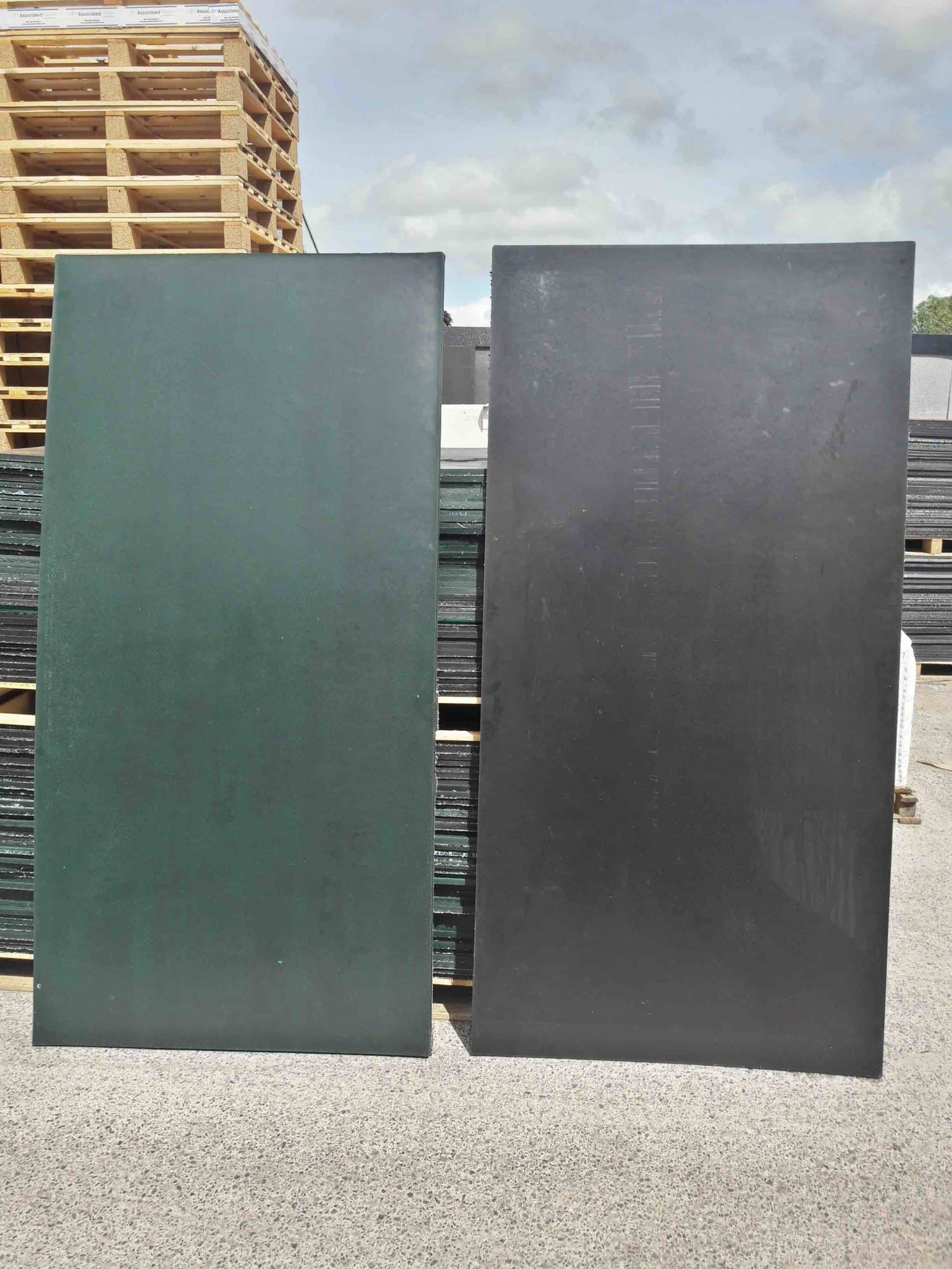 Stormboard recycled plastic sustainable plywood alternative