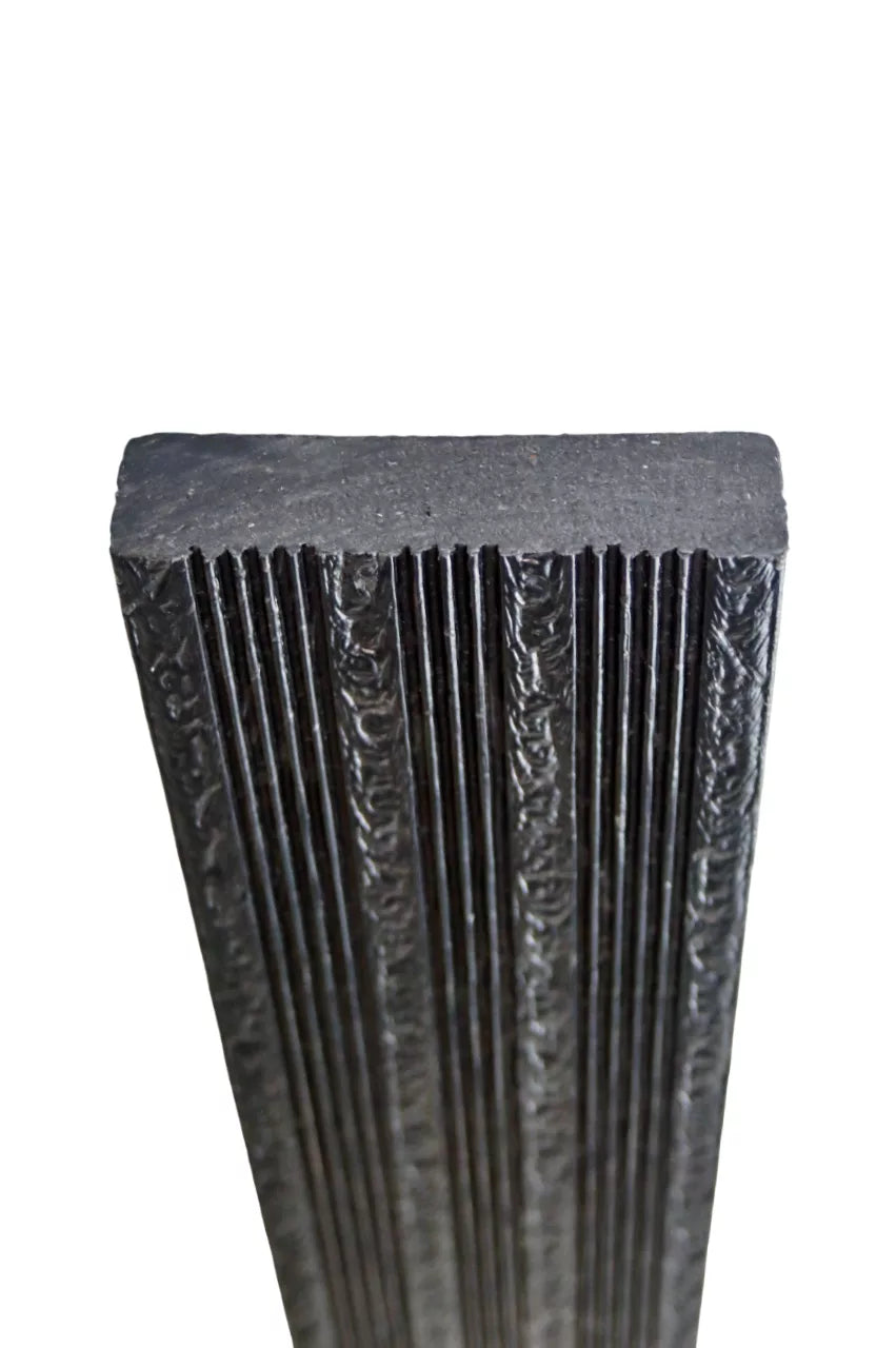 Recycled plastic decking anti-slip fire rated solid plastic sustainable maintenance-free